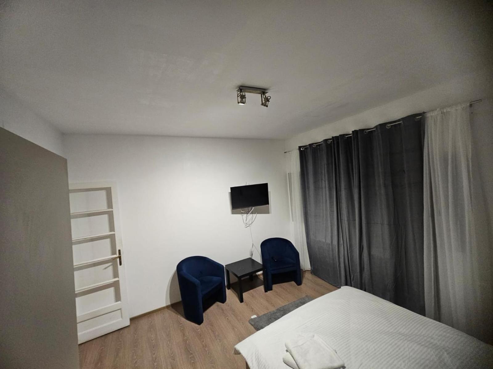 Stanford Aparthotel Gara De Nord 부쿠레슈티 외부 사진